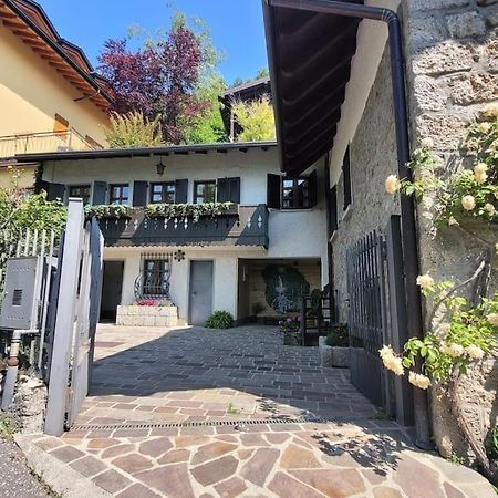 Presolana Suite In Love Casa Vacanza Кастьоне-делла-Презолана Екстер'єр фото