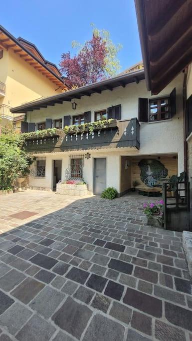 Presolana Suite In Love Casa Vacanza Кастьоне-делла-Презолана Екстер'єр фото