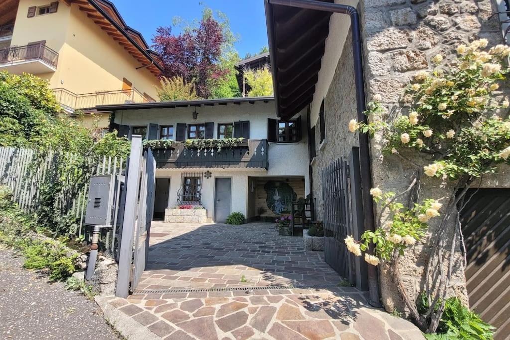 Presolana Suite In Love Casa Vacanza Кастьоне-делла-Презолана Екстер'єр фото